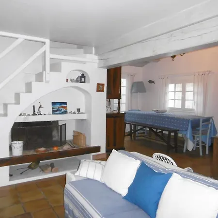 Maison Spacieuse Pres De La Pour 12 Pers A - Fr-1-823-94 * Barbatre